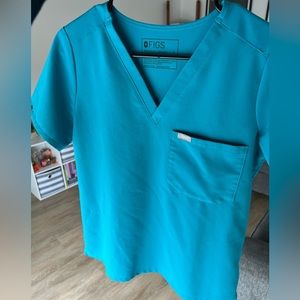 Teal Catarina Figs top